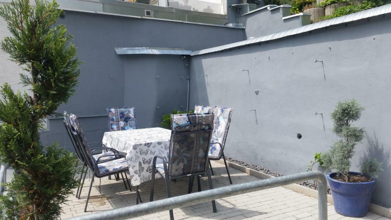 Hotel Gastehaus Am Schloss Sayn Bendorf Exteriér fotografie