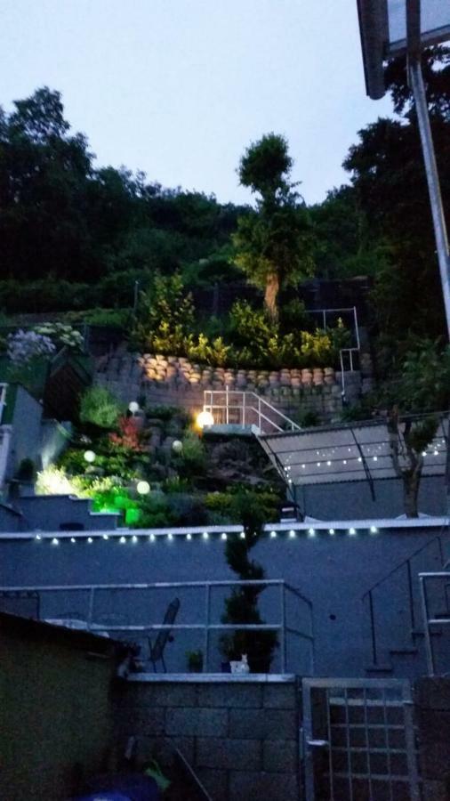 Hotel Gastehaus Am Schloss Sayn Bendorf Exteriér fotografie