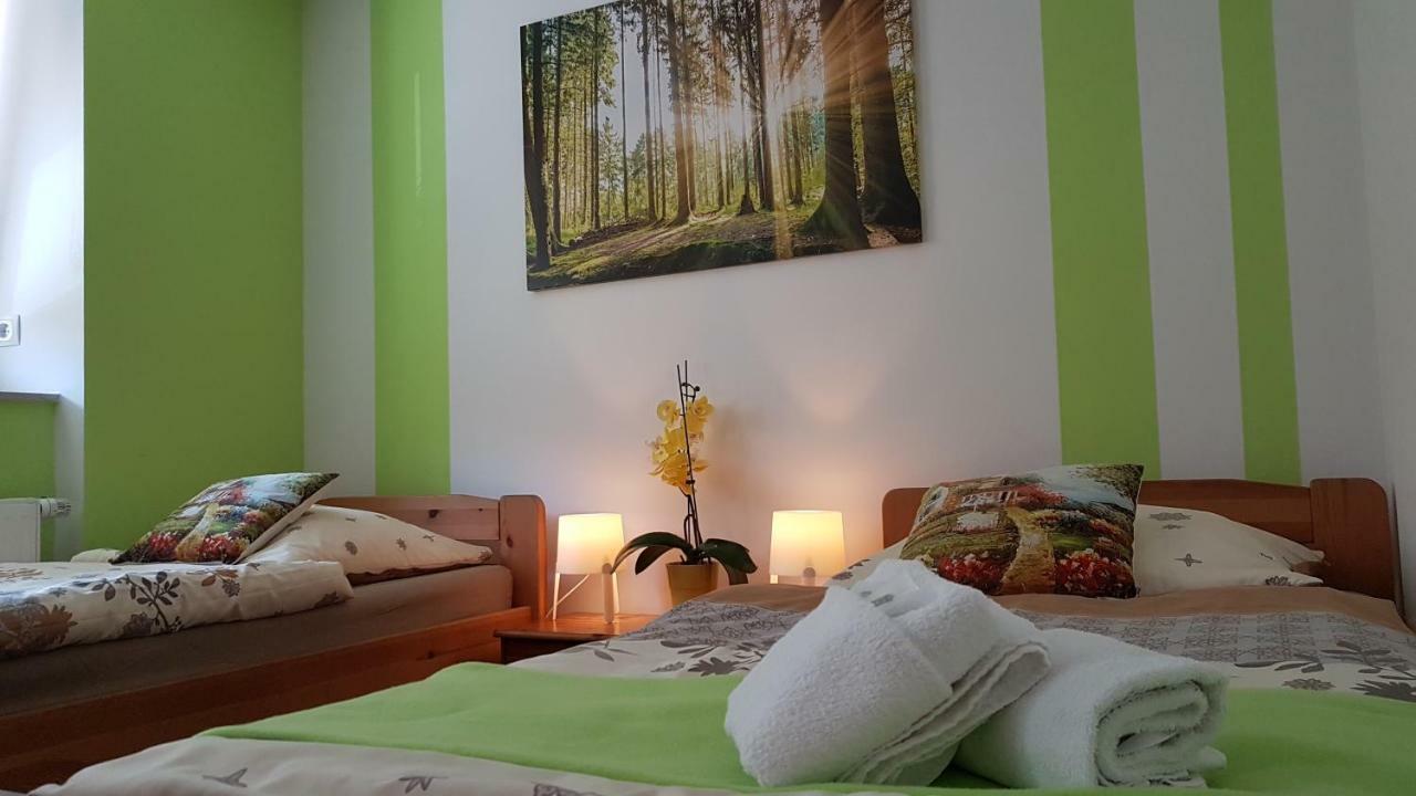 Hotel Gastehaus Am Schloss Sayn Bendorf Exteriér fotografie